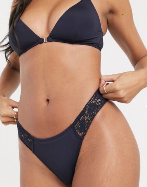 Εικόνα της Dorina Tazetta brazilian μπλε σκούρο με δαντέλα στα πλάγια.