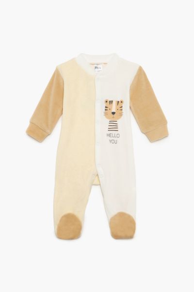 Εικόνα της Pretty Baby Βρεφικό Φορμάκι Βελουτέ Μπεζ-κρεμ 35571