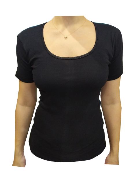 Εικόνα της Dreams μαύρο γυναικείο φανελάκι με κοντό μανίκι.