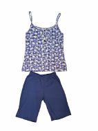 Εικόνα της Adelle μπλε εμπριμέ γυναικεία πιτζάμα με βερμούδα.