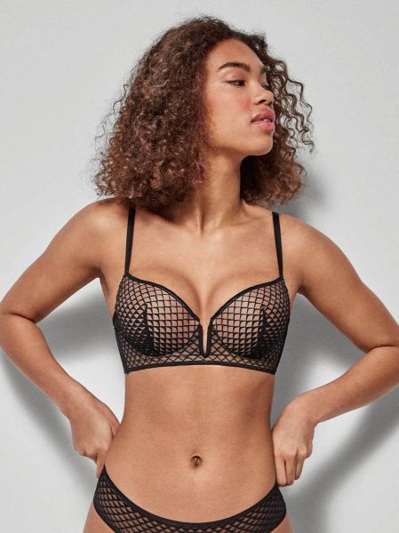 Εικόνα της Gisela μαύρο σουτιέν με μπανέλα & ελαφριά επένδυση.