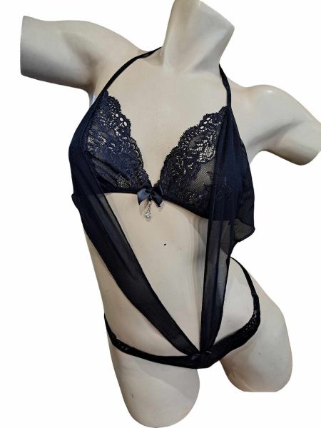 Εικόνα της Milena Μαύρο Κορμάκι.