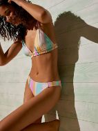 Εικόνα της Ysabel Mora Εκρού Ριγέ Μαγίο Τοπ Τρίγωνο.