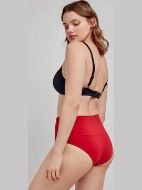 Εικόνα της Gisela Μαύρο Μαγιό Top Χωρίς Μπανέλες, Με Ελαφριά Επένδυση.