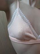 Εικόνα της Sloggi Go Ribbed Bralette Pink.