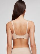 Εικόνα της Gisela μπεζ μπουστάκι κουμπωτό.