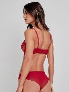 Εικόνα της Gisela Κόκκινο Slip Με Δαντέλα.