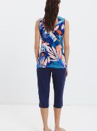 Εικόνα της Giota Βαμβακερή Μπλε Αμάνικη Πιτζάμα Εμπριμέ Με Κάπρι.