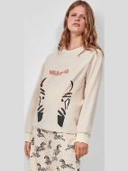 Εικόνα της Gisela Βελούδινη Ελαστική Εκρού Γυναικεία Πιτζάμα Με Ζέμπρα.