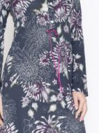 Εικόνα της Jeannette Γυναικείο νυχτικό μπλε φλοράλ.