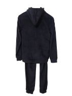 Εικόνα της Adelle μαύρη βελούδινη φόρμα με κουκούλα.