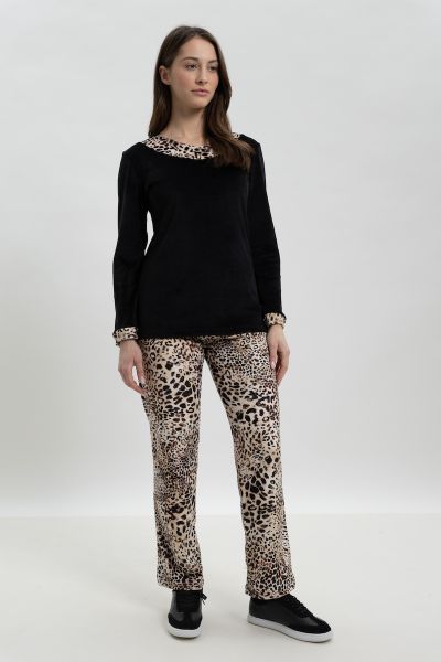 Εικόνα της Giota Μαύρη Βελούδινη Πιτζάμα Με Λεοπάρ Παντελόνι.