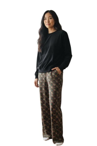 Εικόνα της Passion Γυναικεία Πιτζάμα Fleece Μαύρη/Εμπριμέ Παντελόνι.