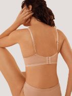 Εικόνα της Ysabel Mora Μπεζ  Σουτιέν χωρίς Ενίσχυση με Μπανέλες 10115
